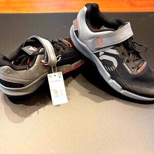 Adidas Five Ten Trailcross Clip-In Mountain Bike Shoes – NEW with Tags!